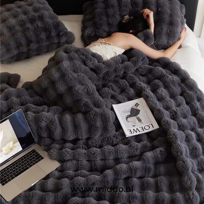Lujo toscano esponjoso: ¡mantas de invierno calidad y extra gruesas para cama y sofá! 50% off